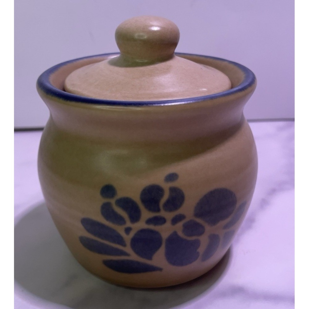 EUC Pfaltzgraff Blue Tan FOLK ART‎ Stoneware Sugar Bowl Crock W/ Lid Vintage USA